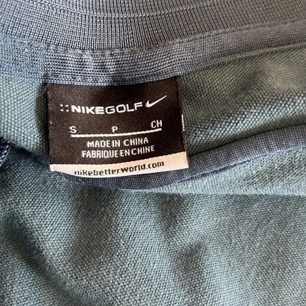 NIKE WOMENS SIZE SP GOLF‎ JACKET